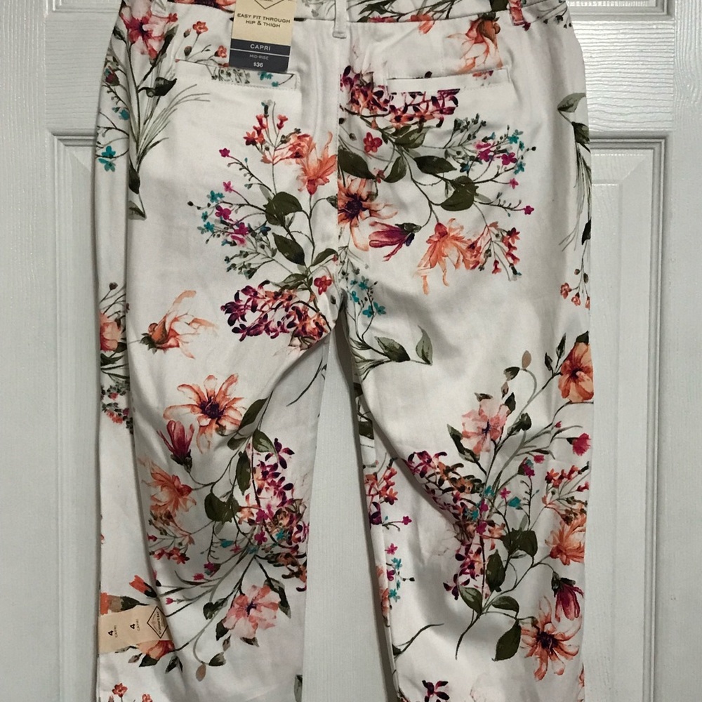 Flowered Capris - Picture 2 of 2